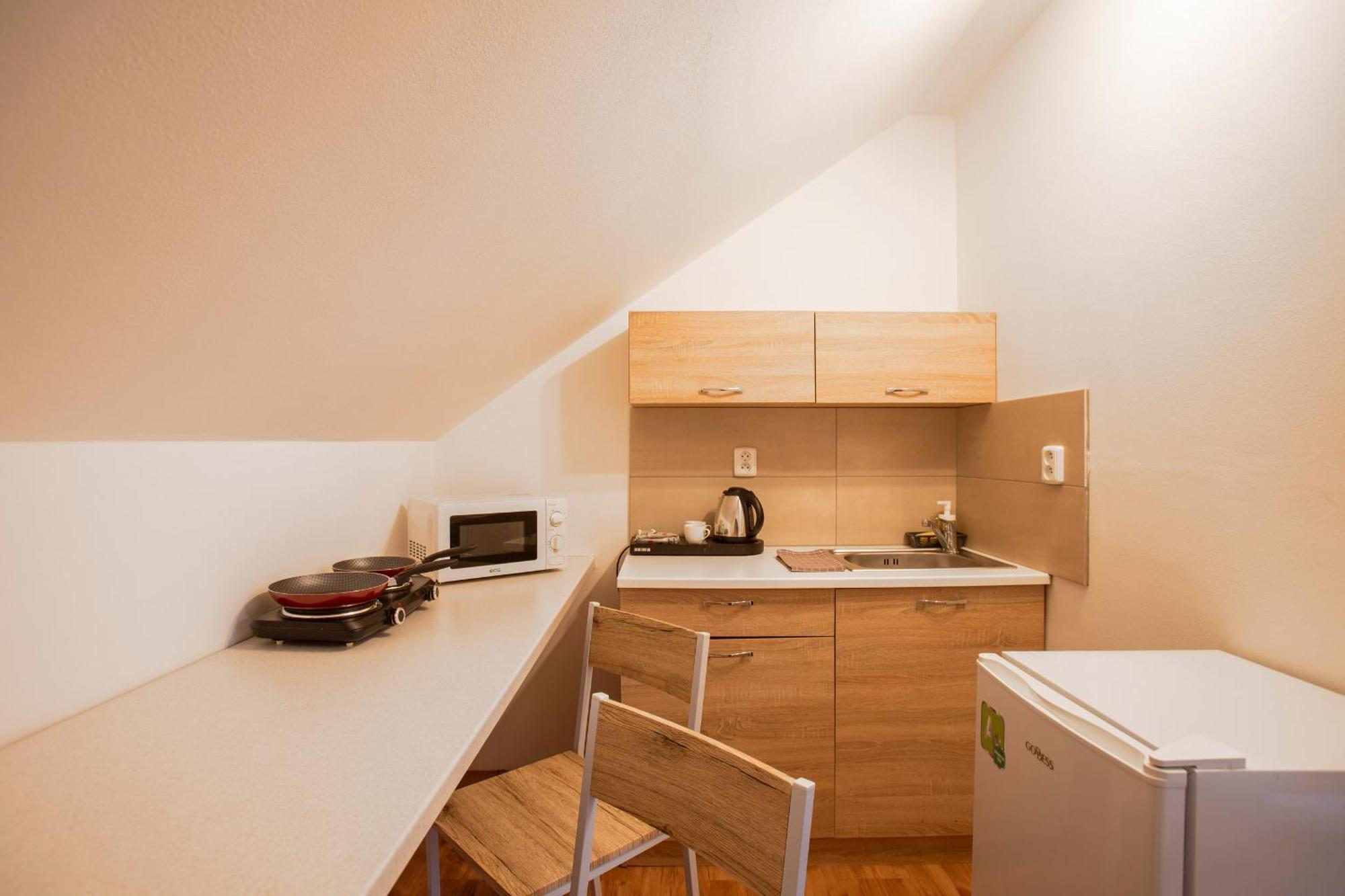 Amenity Apartmany Perna Exterior photo